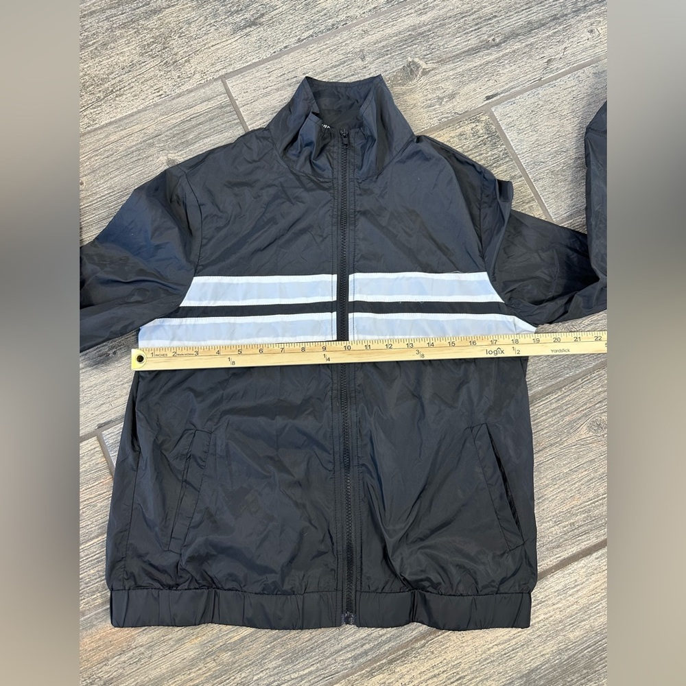 Retro Style lightweight classic black windbreaker jacket Size Medium NWOT - Picture 9 of 9